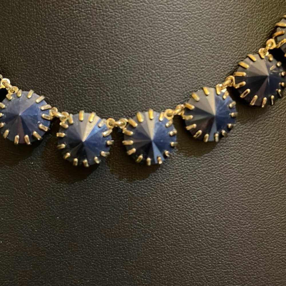 J. Crew Venus Flytrap Statement Necklace - image 3